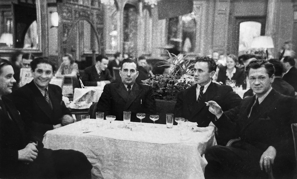 K. Pyplys-Mažytis antras iš dešinės 1948 metais Stocholme kartu su kitais rezistentais | Rengėjų nuotr.