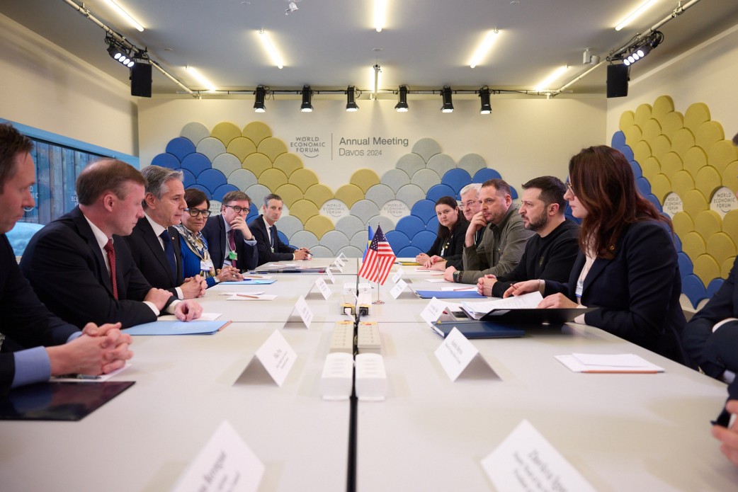 JAV valstybės sekretorius Entonis Blinkenas (Anthony Blinken) susitinka su Volodymyru Zelenskiu Davoso foruma 2024 01 17 | president.gov.ua nuotr.