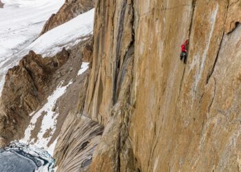 Garsus alpinistas Aleksas Honoldas siekia įveikti vieną aukščiausių neįkoptų uolų planetoje | prservice.lt nuotr.