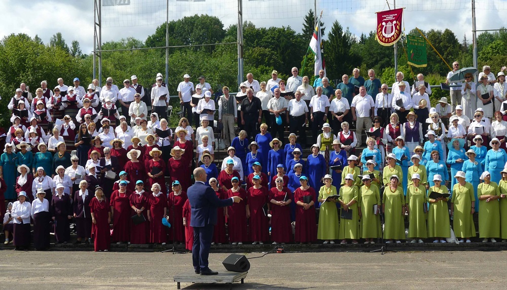 Genocido centras dalyvavo politinių kalinių ir tremtinių sąskrydyje „Su Lietuva širdy“ | LGGRTC nuotr.