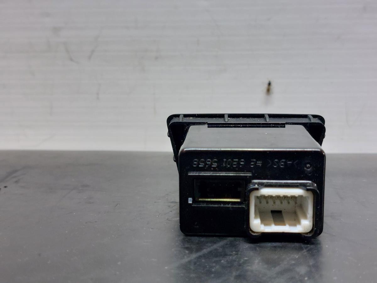 Módulo USB / AUX / IPOD HYUNDAI ix35 (LM, EL, ELH) Imagem-1