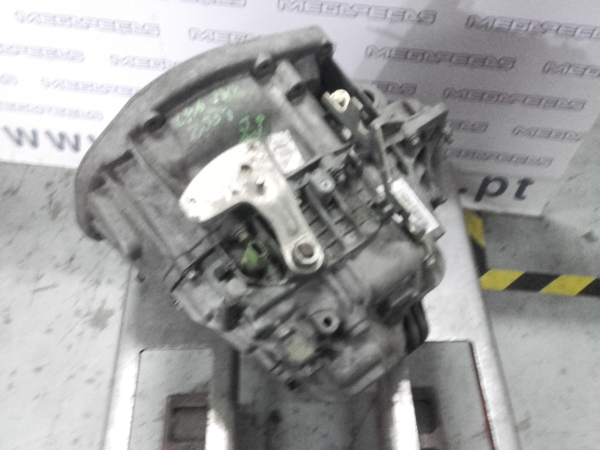 Caixa de velocidades manual RENAULT Laguna II Break (KG0/1_) Imagem-2