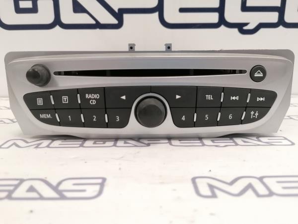 Rádio / auto-rádio RENAULT Megane III Grandtour (KZ0/1)