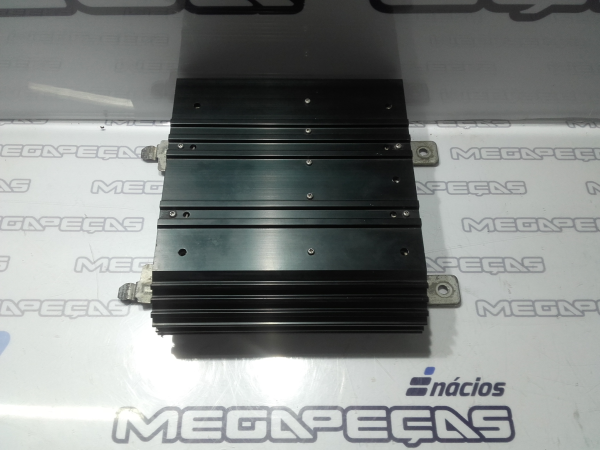 Amplificador de colunas MITSUBISHI Outlander II (CW_W) | 2005 - 2012
