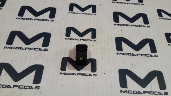 Botão / interruptor tampão de combustível VOLKSWAGEN Golf Plus (5M1, 521)