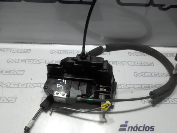 Fechadura / fecho porta frente esquerdo NISSAN Juke (F15) Imagem-1