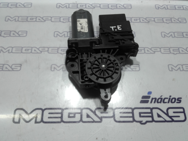 Moteur lève-vitre arrière gauche VOLKSWAGEN Golf VI (5K1)