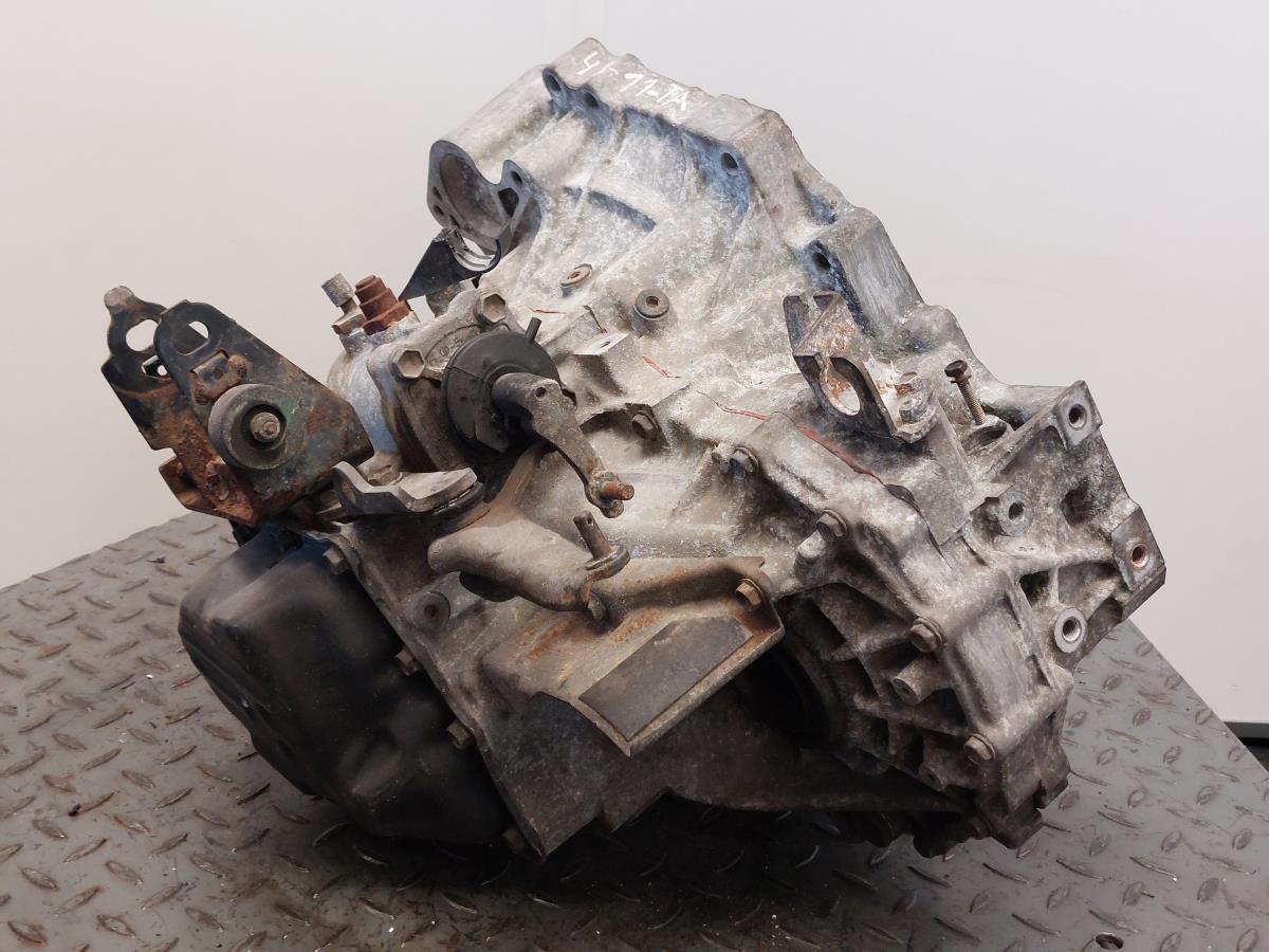 Caixa de velocidades manual TOYOTA Corolla Sedan (_E11_) Imagem-7