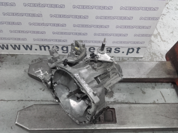 Caixa de velocidades manual PEUGEOT 406 (8B) Imagem-1