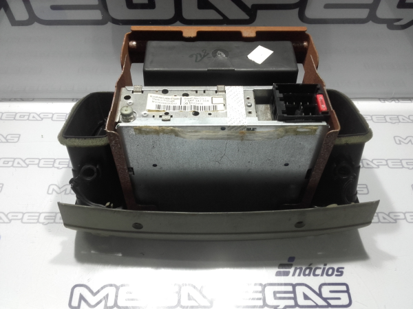 Rádio / auto-rádio NISSAN Micra III (K12) Imagem-2