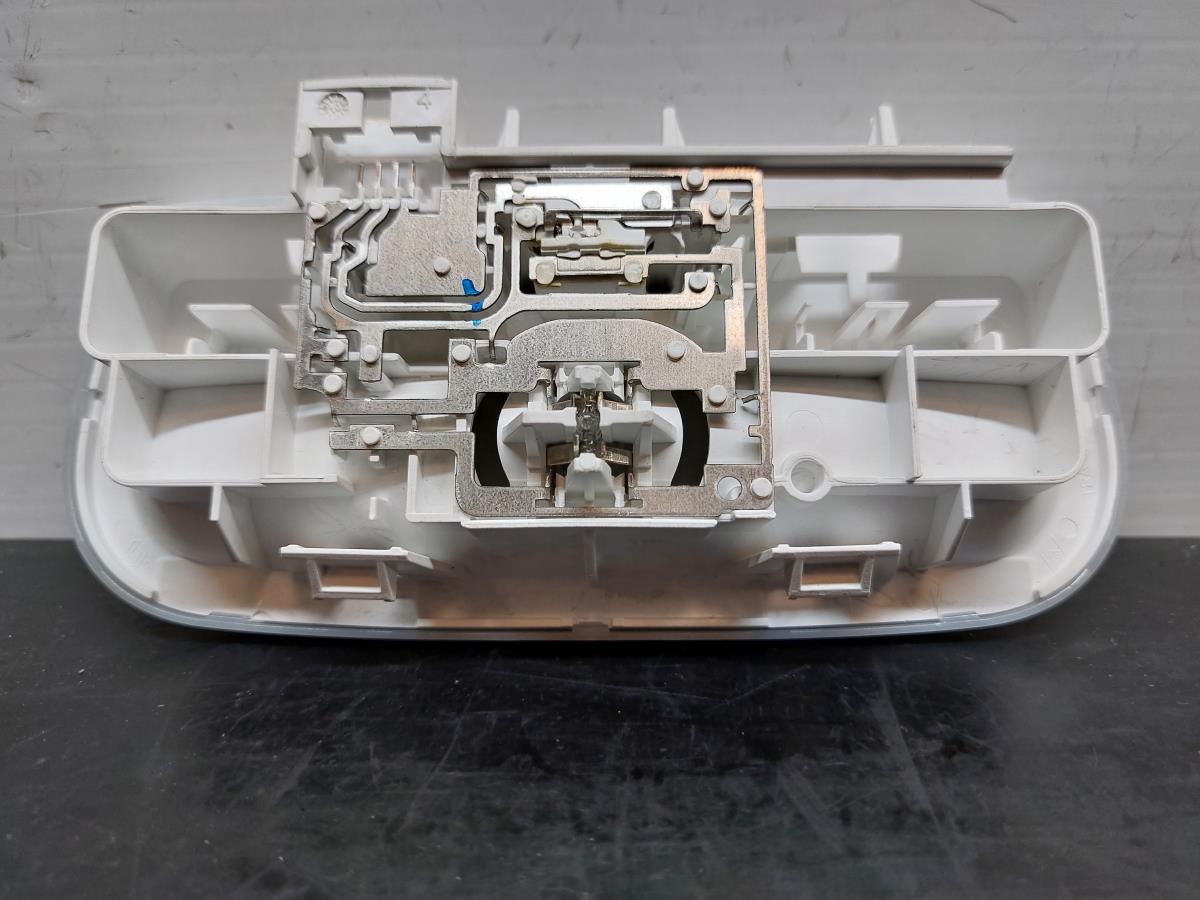 Plafonnier central RENAULT Megane III (BZ0_) Imagem-2