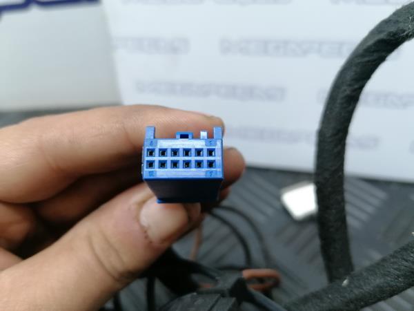 Módulo USB / AUX / IPOD VOLKSWAGEN Golf V (1K1) Imagem-2