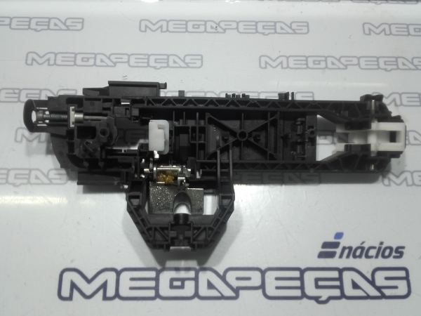 Left rear door handle support MERCEDES-BENZ Classe A (W176) Imagem-1