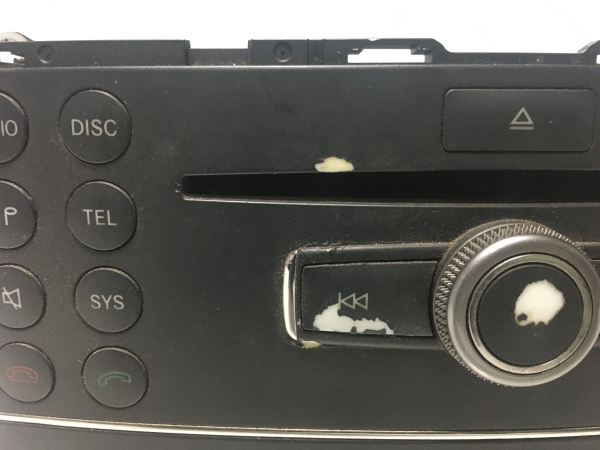 Rádio / auto-rádio MERCEDES-BENZ Classe C (W204) Imagem-2