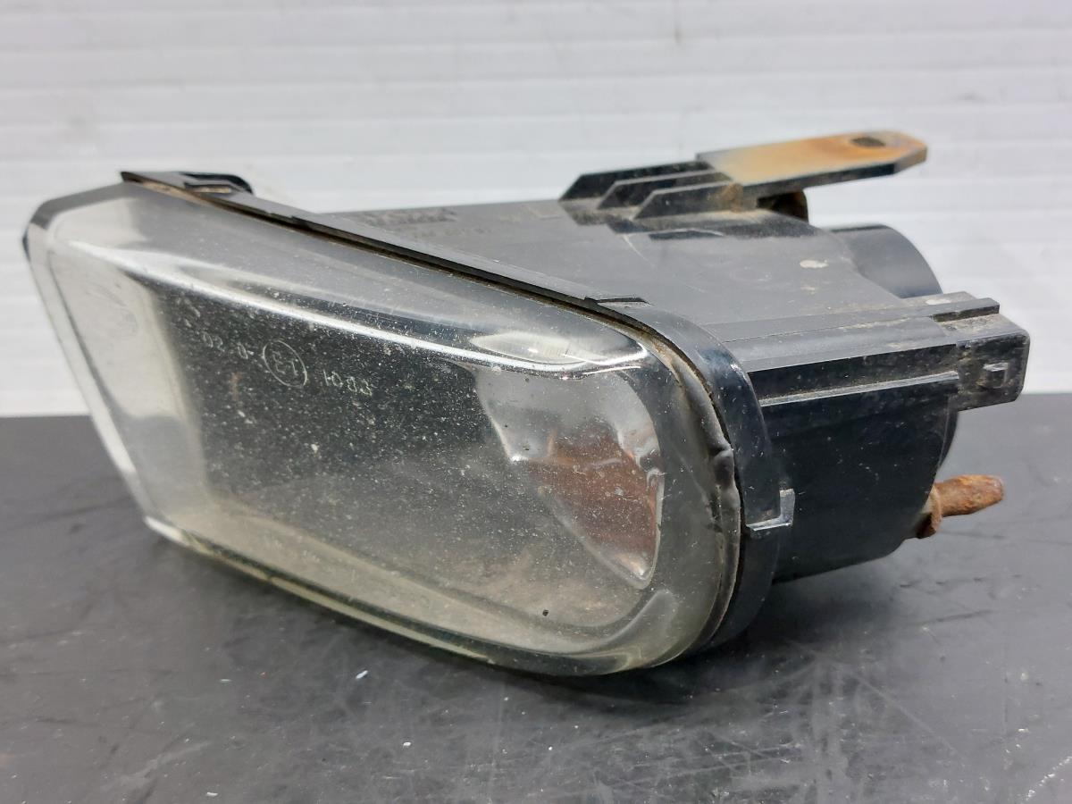 Left front fog light TOYOTA Avensis Sedan (_T22_) Imagem-1