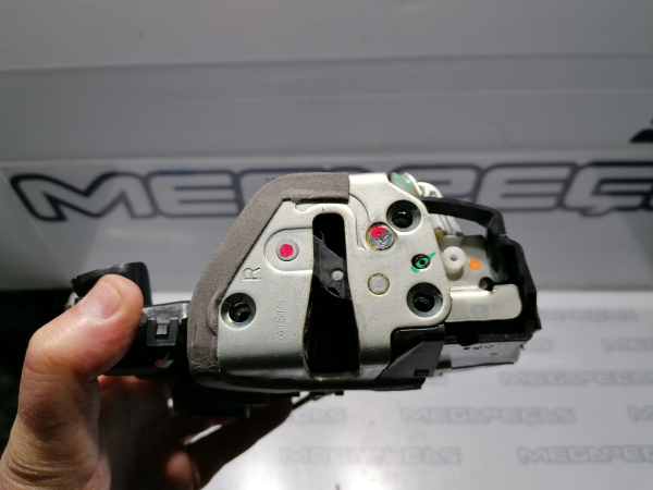 Serrure Avant Droite TOYOTA Hilux Chassis (_N1_, _N2_) Imagem-2