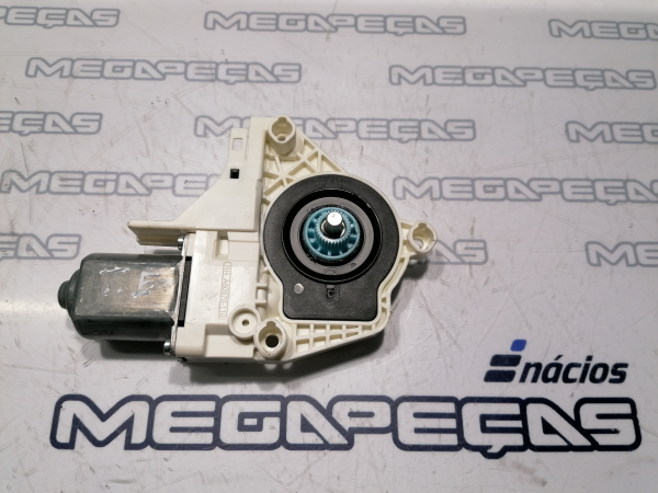 Motor vidro trás esquerdo AUDI Q5 (8R)