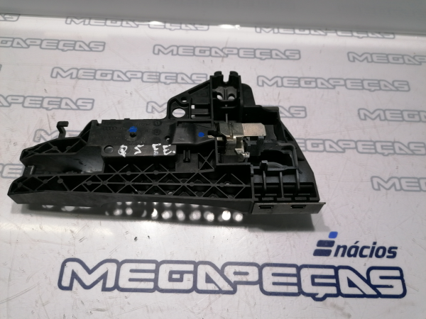 Supporto maniglia porta anteriore sinistra AUDI Q5 (8R)