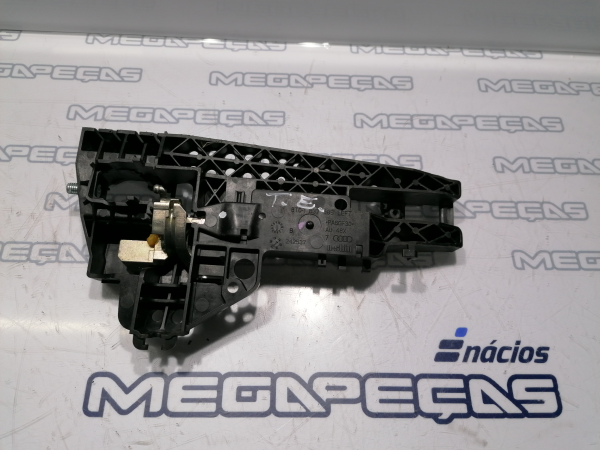 Supporto maniglia porta posteriore sinistra AUDI Q5 (8R)