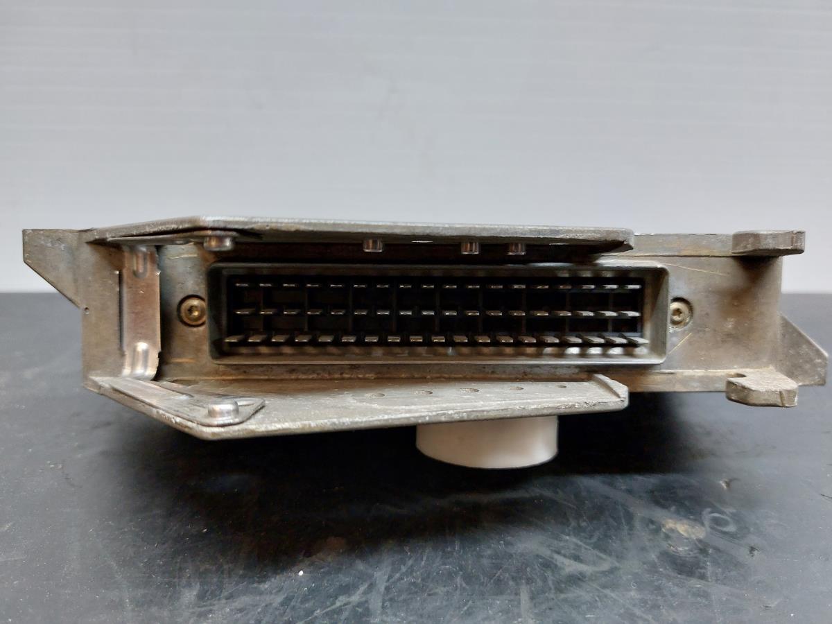 Centralita ABS SAAB 9000 Sedan Imagem-4