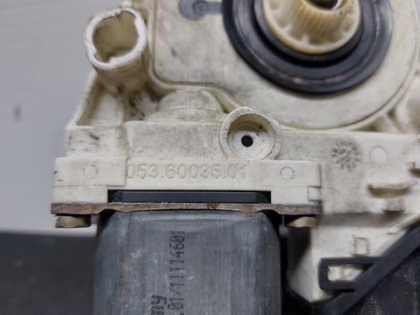 Motore alzacristallo anteriore destro SEAT Ibiza III (6L1) Imagem-7