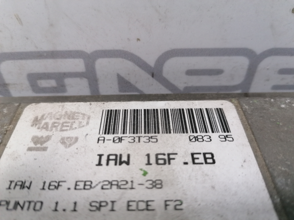 Centralita motor / ECU FIAT Punto (176_) Imagem-1