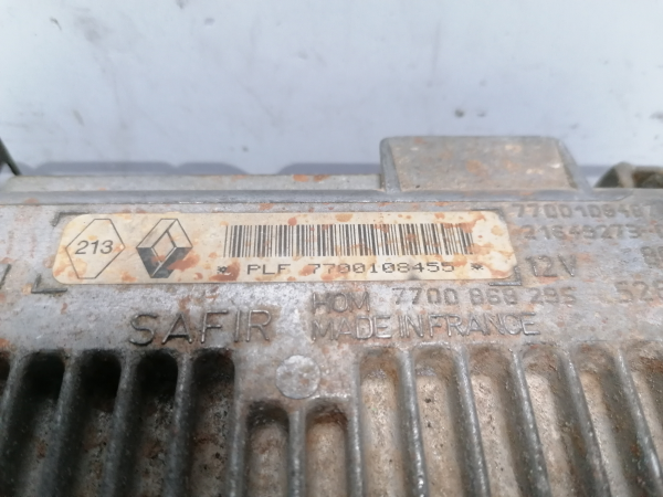 Centralina motor / ECU RENAULT Clio I (B/C57_, 5/357_) Imagem-1