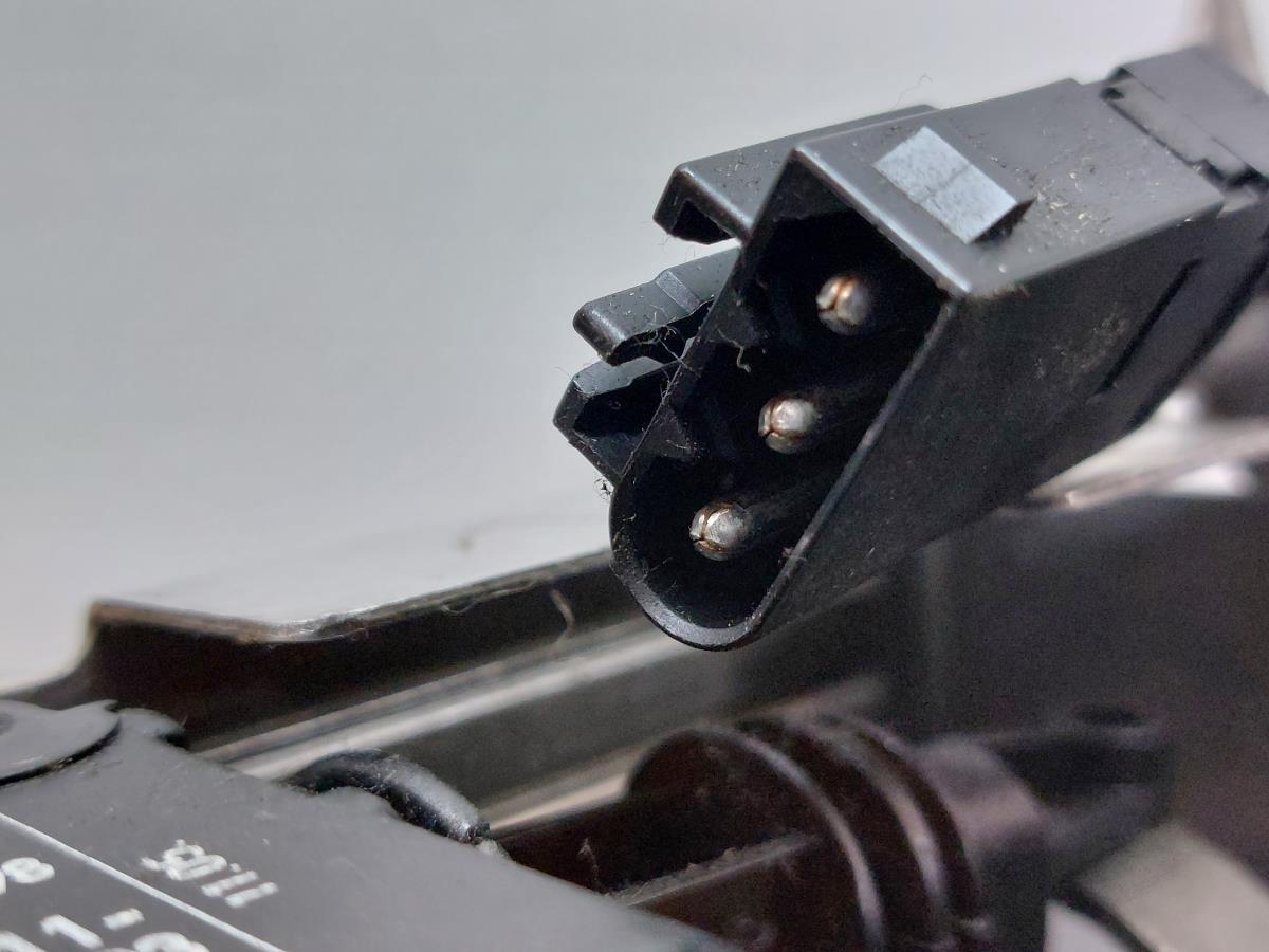 Actionneur BMW 5 Touring (E39) Imagem-4