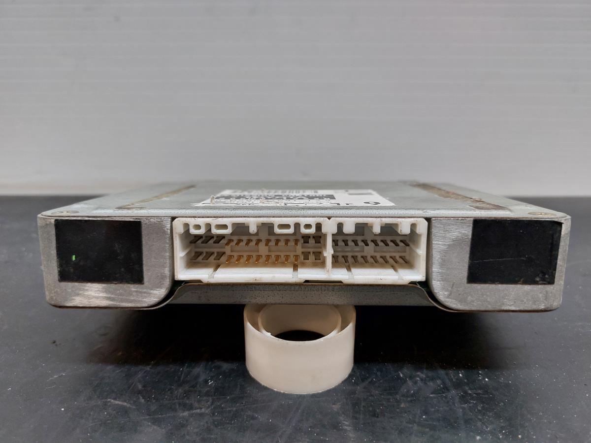 Engine control unit / ECU TOYOTA Corolla Sedan (_E10_) Imagem-3