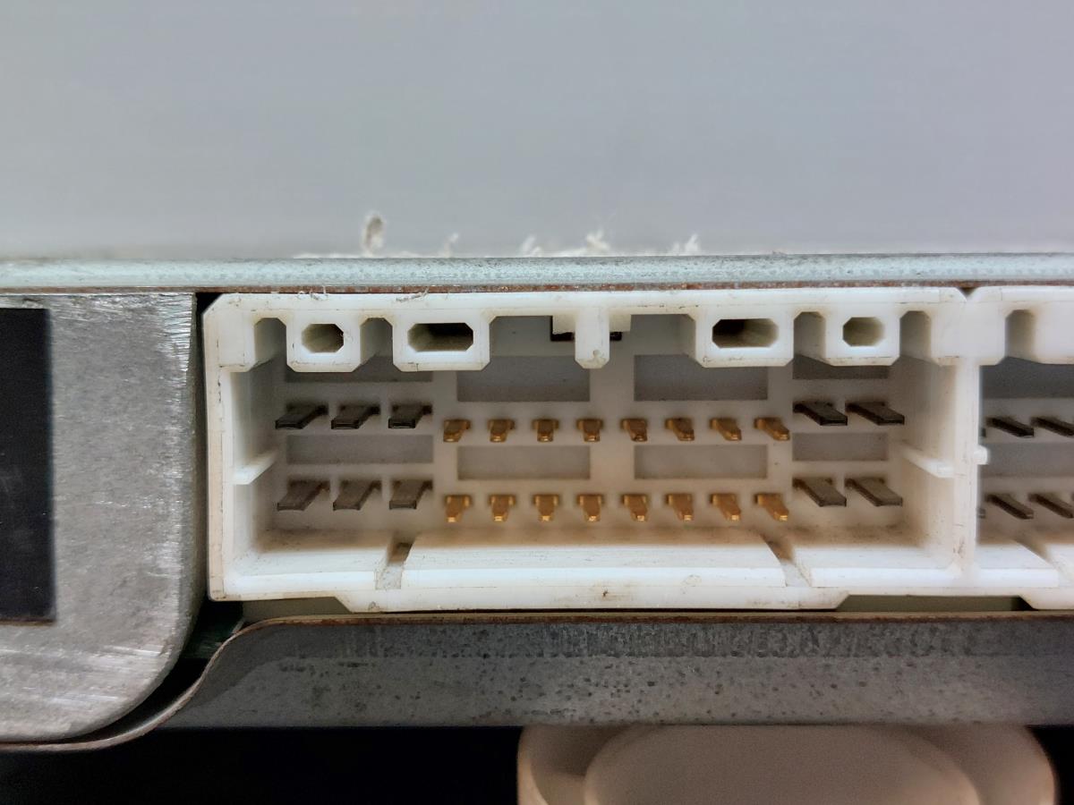 Engine control unit / ECU TOYOTA Corolla Sedan (_E10_) Imagem-4