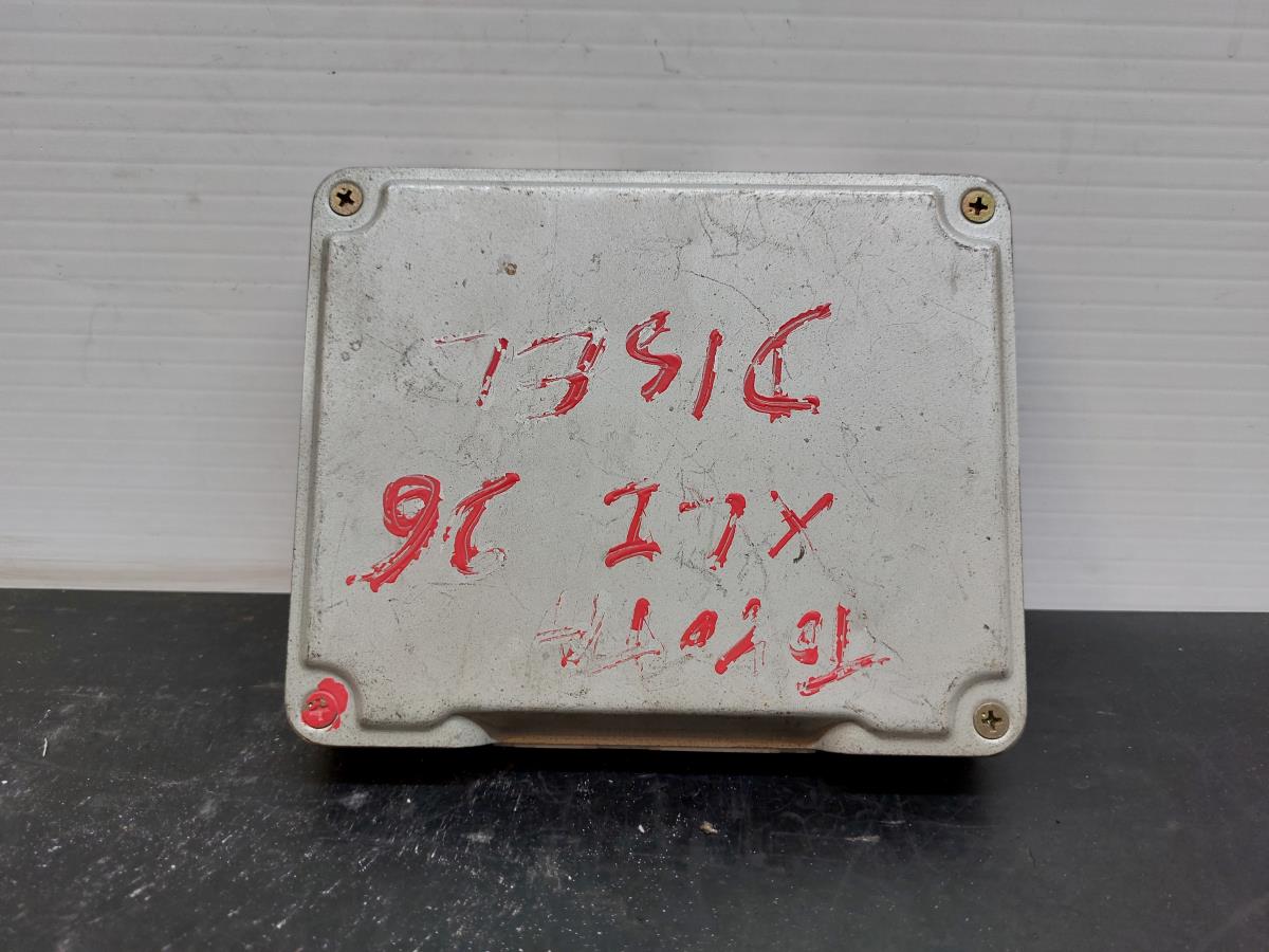 Engine control unit / ECU TOYOTA Corolla Sedan (_E10_) Imagem-2