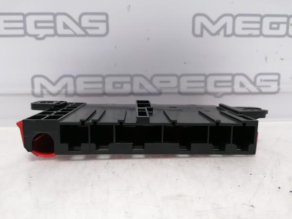 Caixa fusíveis da bateria BMW 1 (F20) Imagem-3