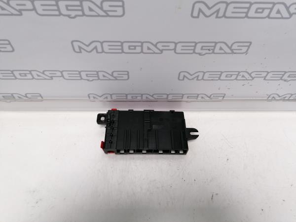 Caixa fusíveis da bateria BMW 1 (F20) Imagem-2