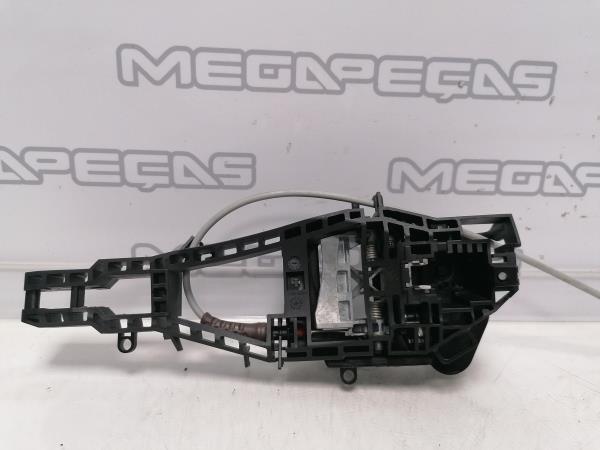 Support poignée porte avant gauche BMW 1 (F20)