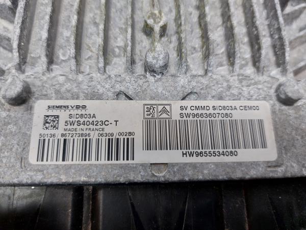 Centralina motor / ECU PEUGEOT 407 (6D_) Imagem-1