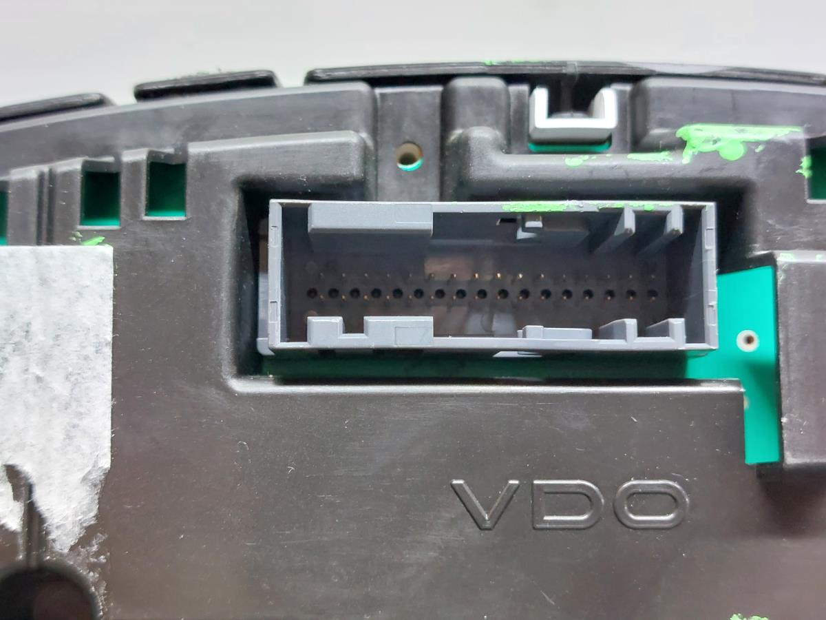 Quadro strumenti / Pannello strumenti SUZUKI Swift III (MZ, EZ) Imagem-6