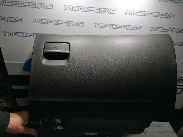 Porta luvas AUDI A8 (4E_) Imagem-1