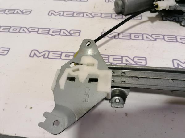 Motore alzacristallo posteriore destro NISSAN Qashqai/Qashqai+2 I (J10, JJ10) Imagem-6