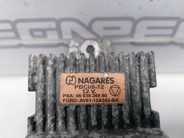 Glow plug Relay CITROËN C4 Grand Picasso I (UA_) Imagem-1