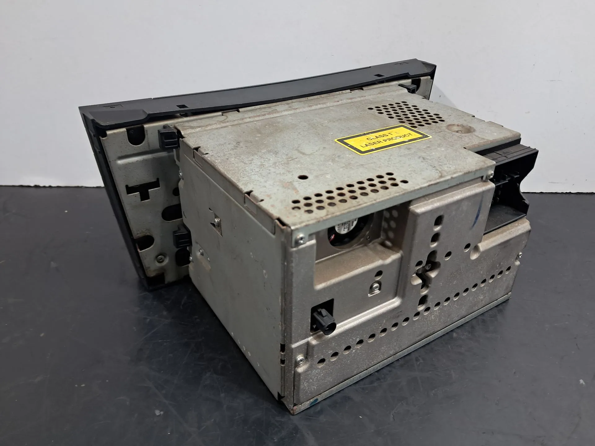 Rádio / auto-rádio MERCEDES-BENZ Classe E (W211) Imagem-4