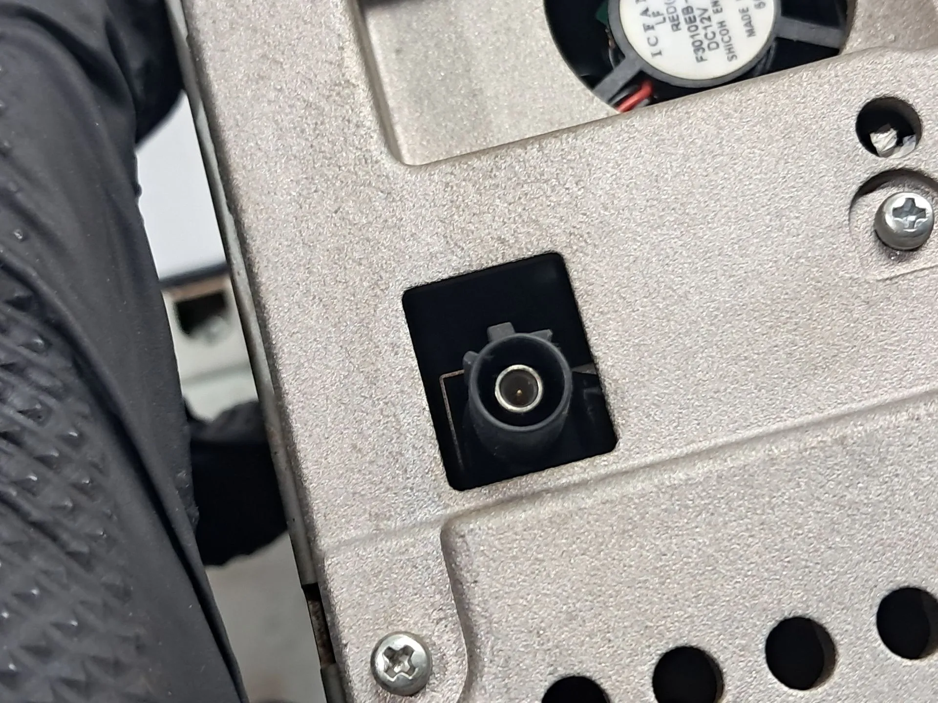 Rádio / auto-rádio MERCEDES-BENZ Classe E (W211) Imagem-5