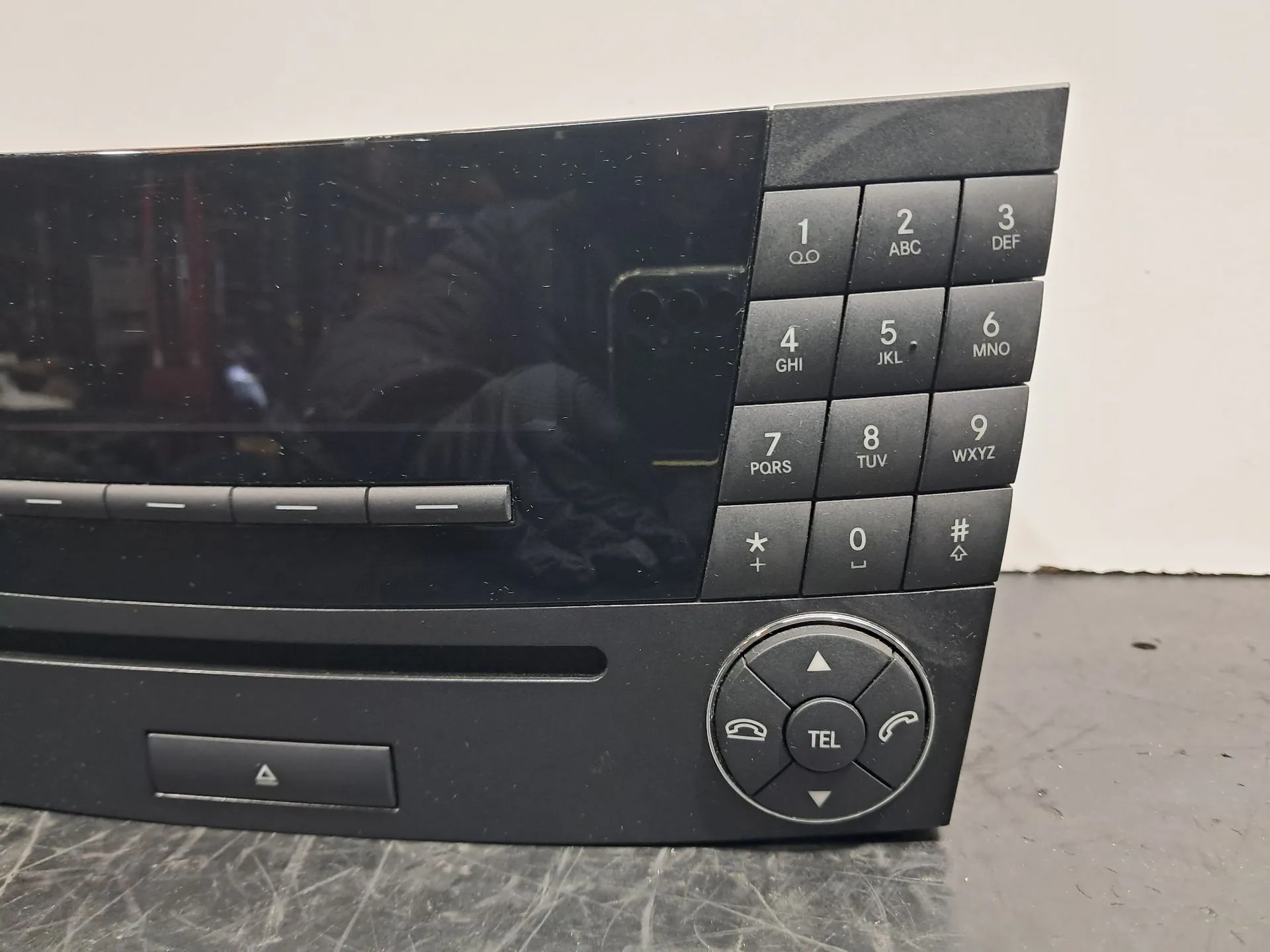 Rádio / auto-rádio MERCEDES-BENZ Classe E (W211) Imagem-4