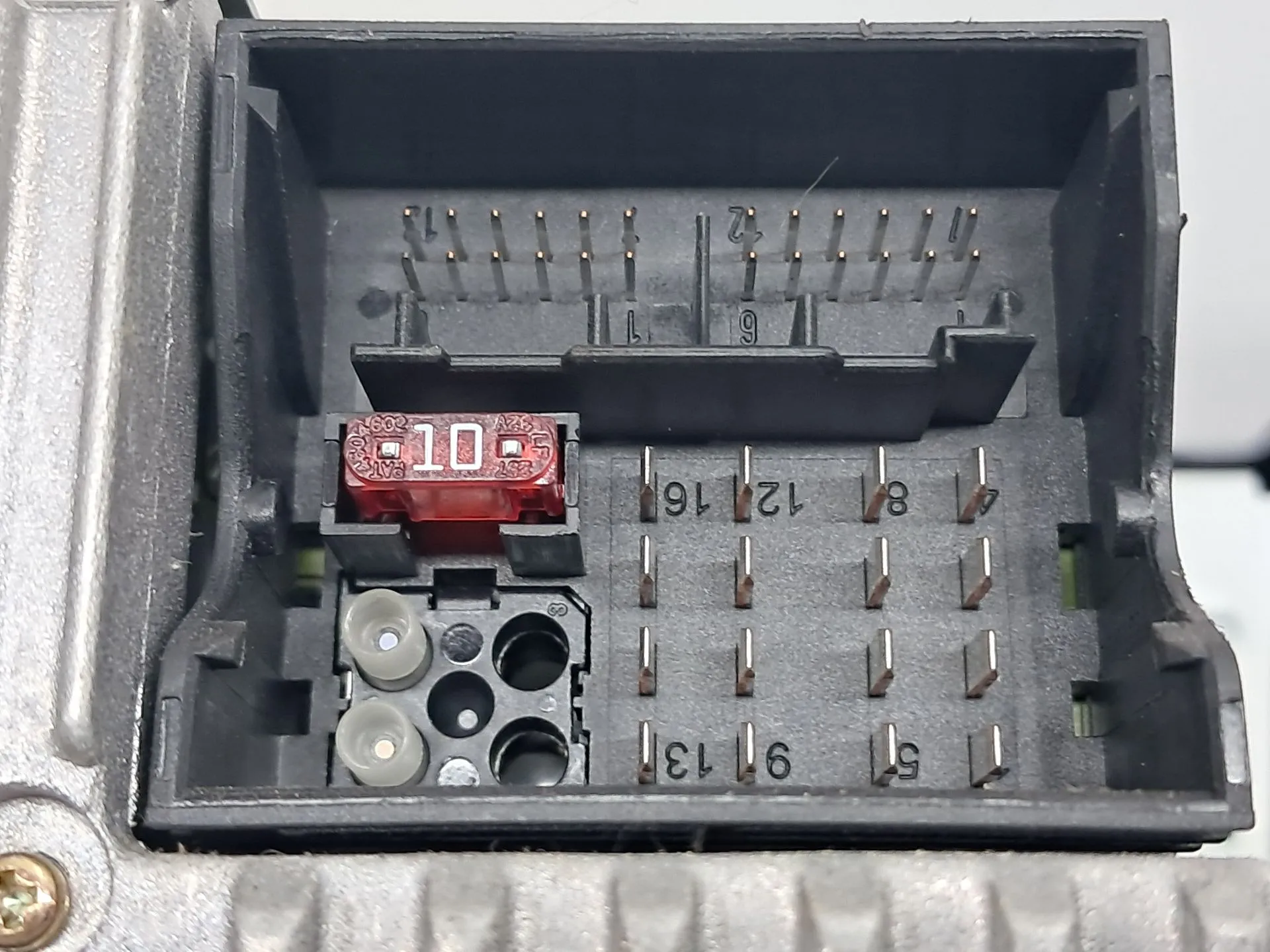 Rádio / auto-rádio MERCEDES-BENZ Classe E (W211) Imagem-7