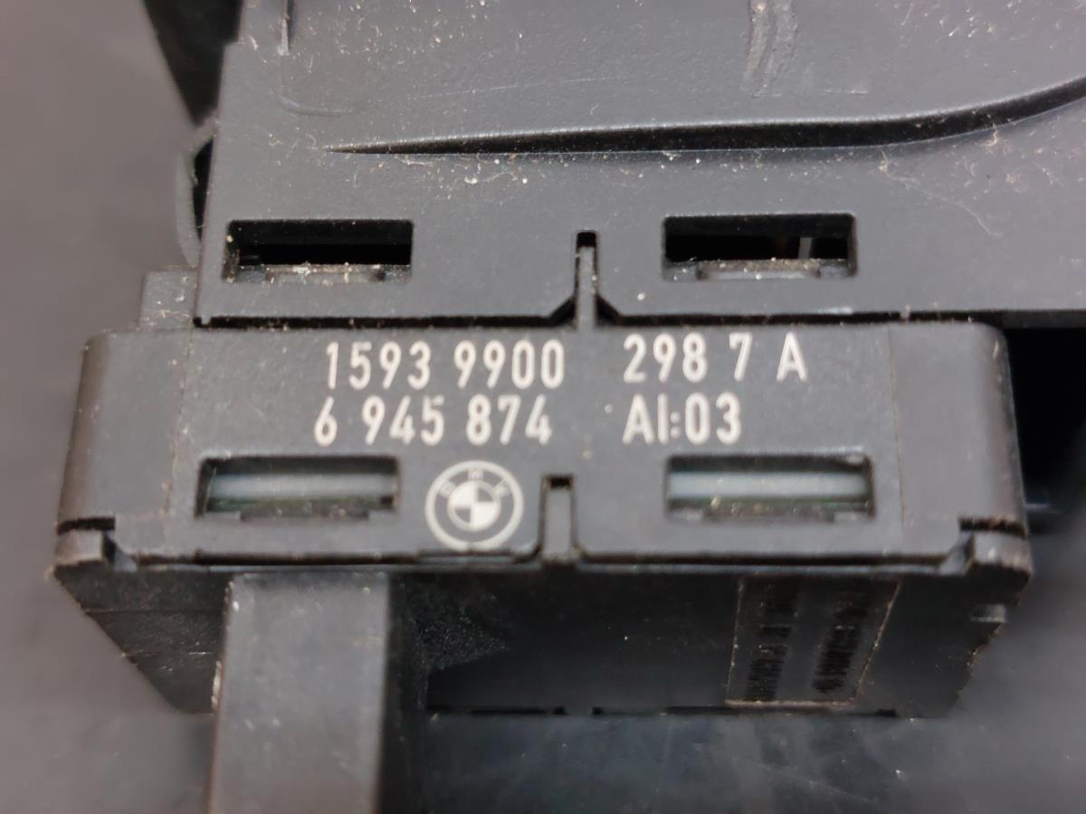 Comando / interruttore alzacristallo anteriore destro BMW 1 (E87) Imagem-3