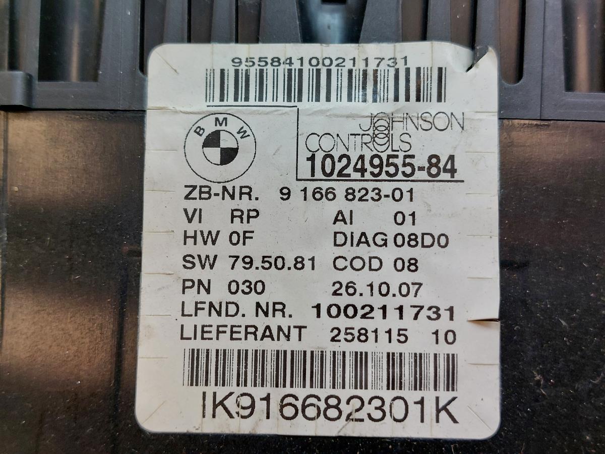 Quadro strumenti / Pannello strumenti BMW 1 (E87) Imagem-5