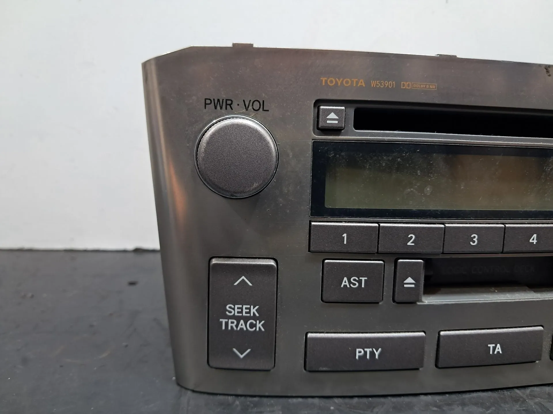 Rádio / auto-rádio TOYOTA Avensis Liftback (_T25_) Imagem-2