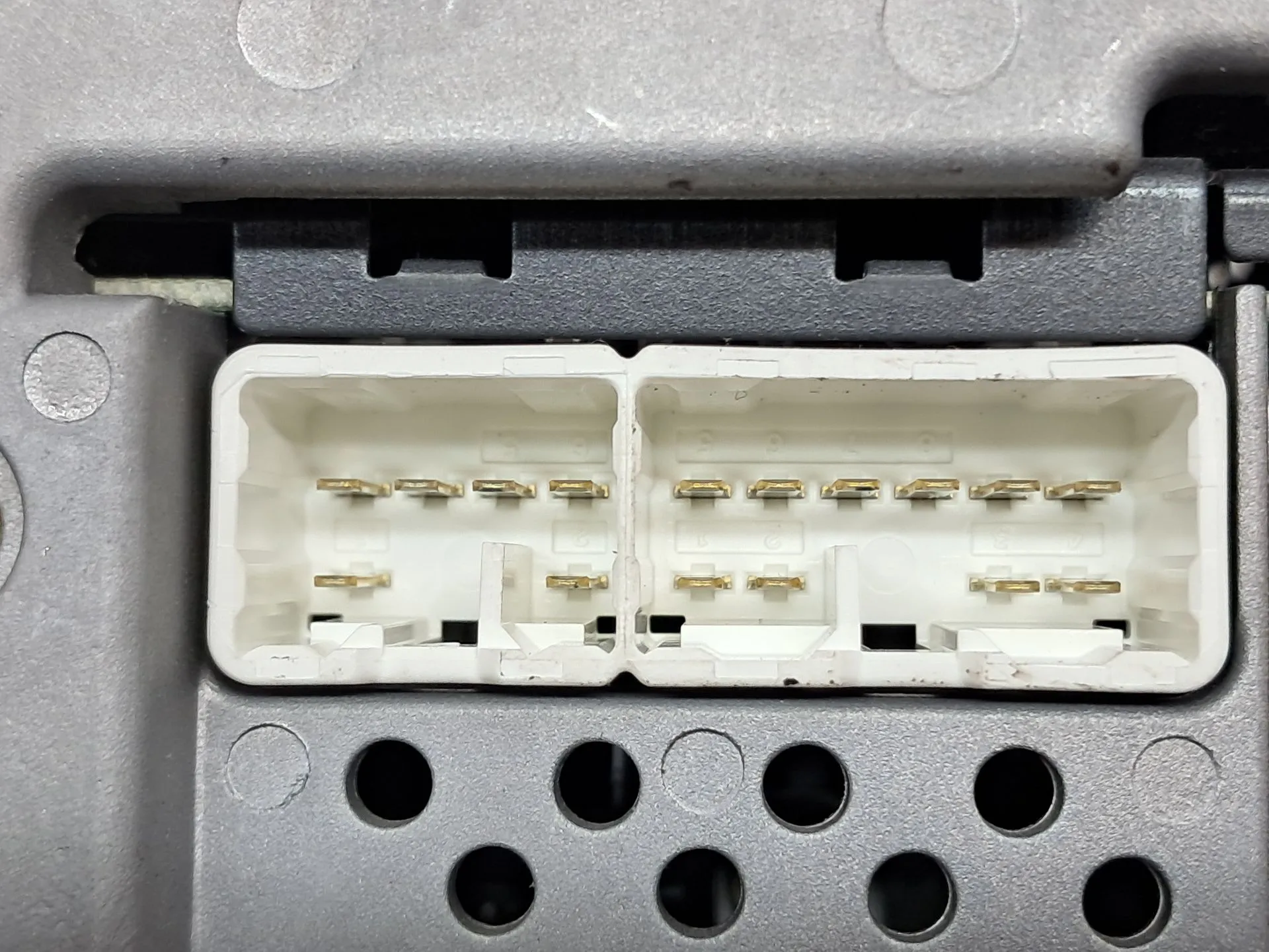 Rádio / auto-rádio TOYOTA Avensis Liftback (_T25_) Imagem-10