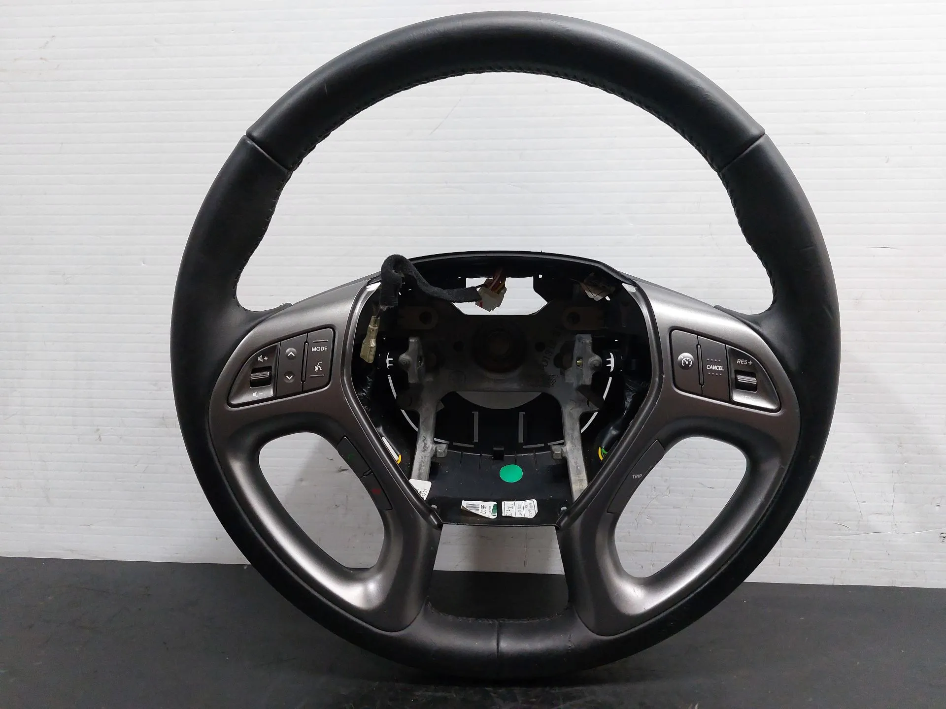 Volante HYUNDAI ix35 (LM, EL, ELH)