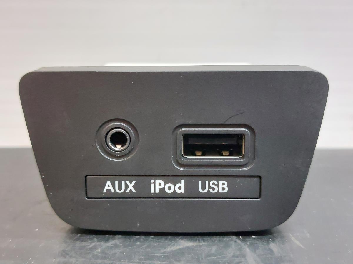 Módulo USB / AUX / IPOD HYUNDAI i30 CW (GD)