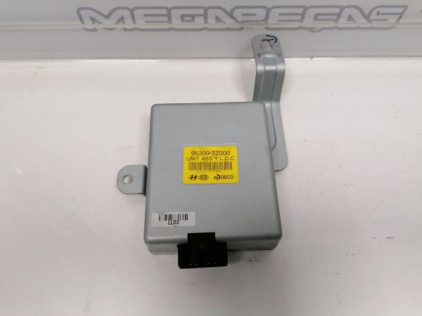Centralina do fecho central HYUNDAI i40 CW (VF)